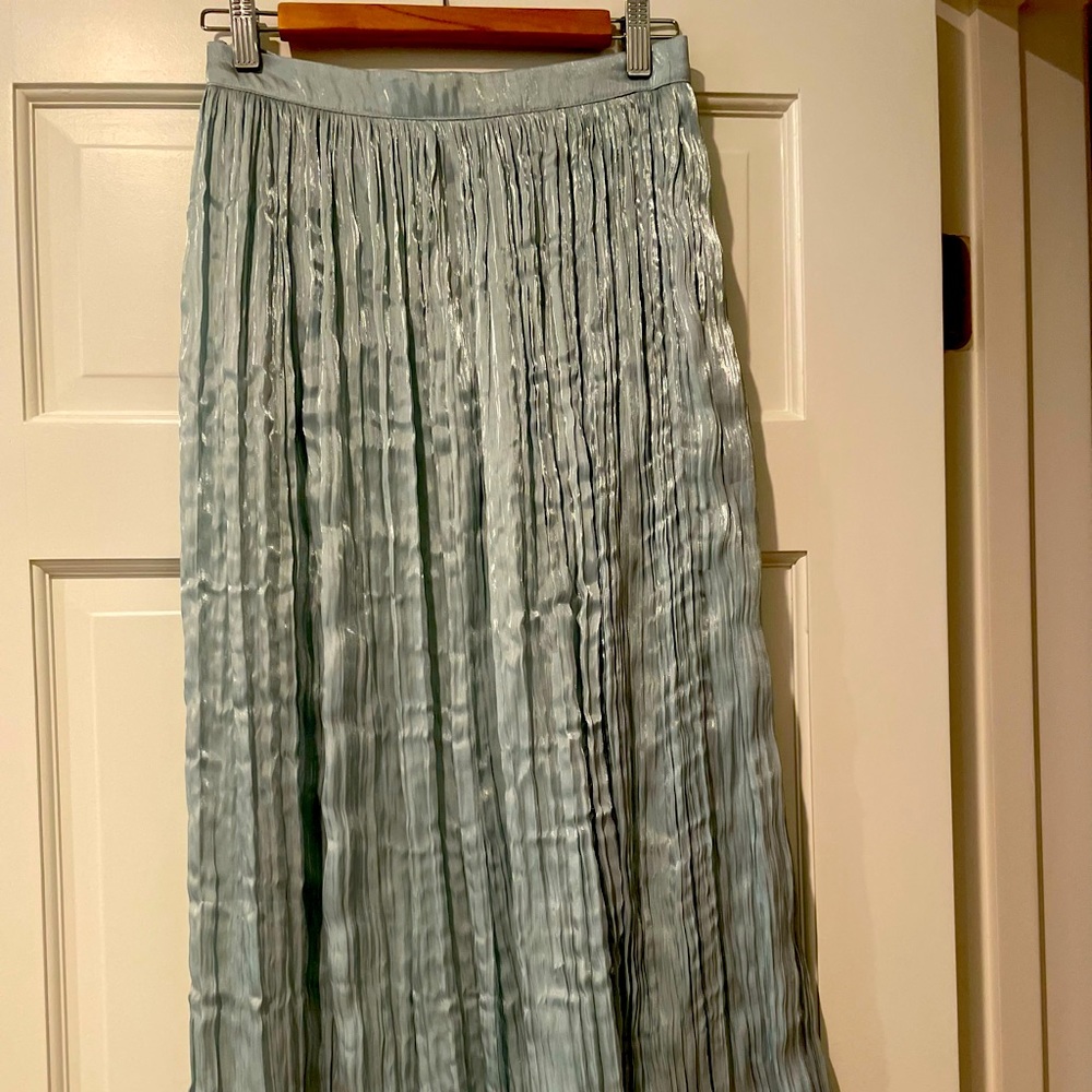 Free People Lined Cyan Pleated Maxi Skirt With Pockets Size 4 NEW